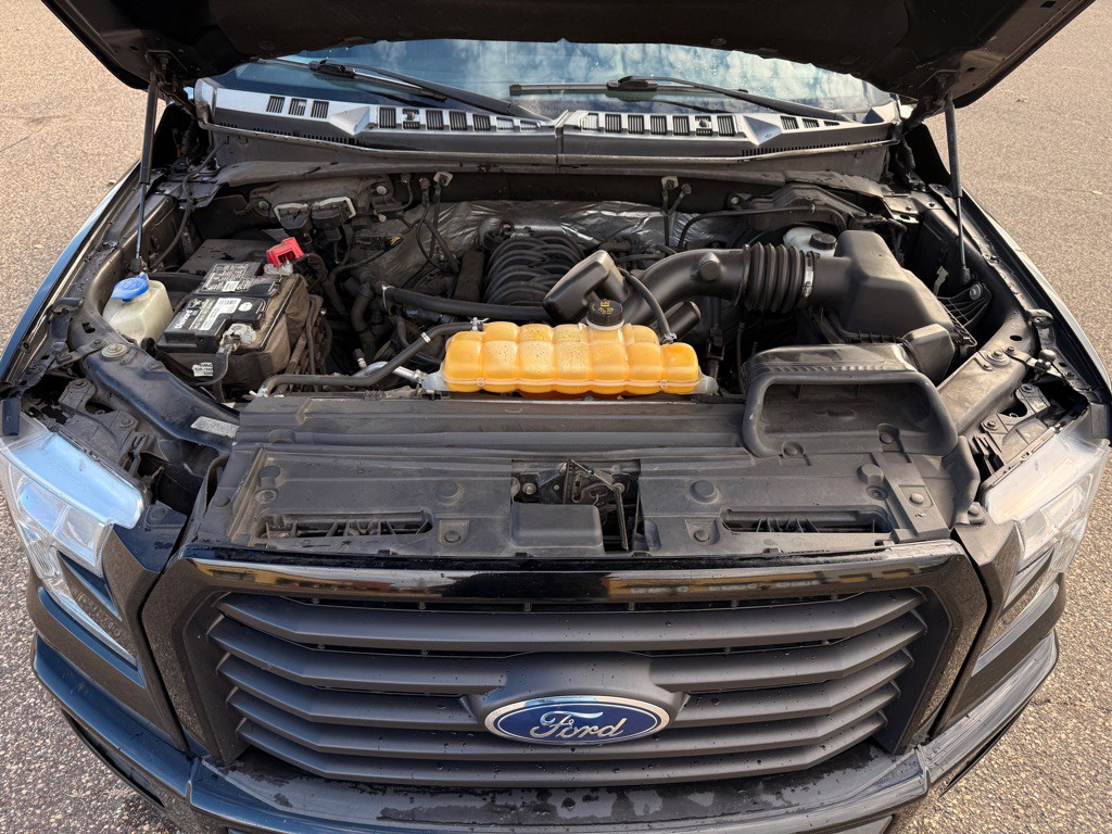 2017 Ford F-150 Image 28