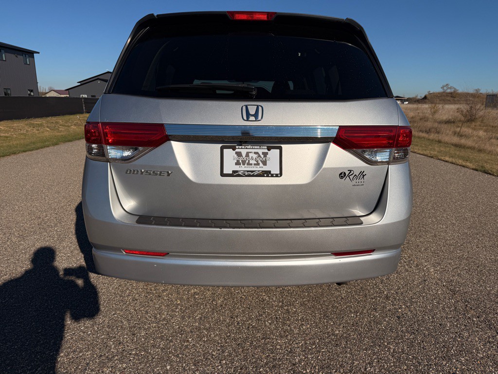 2015 Honda Odyssey Image 7