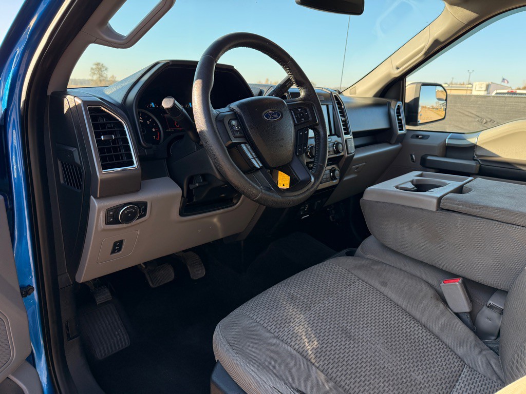 2015 Ford F-150 Image 9