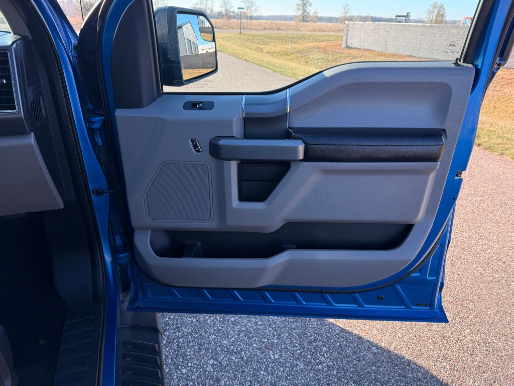 2015 Ford F-150 Image 17