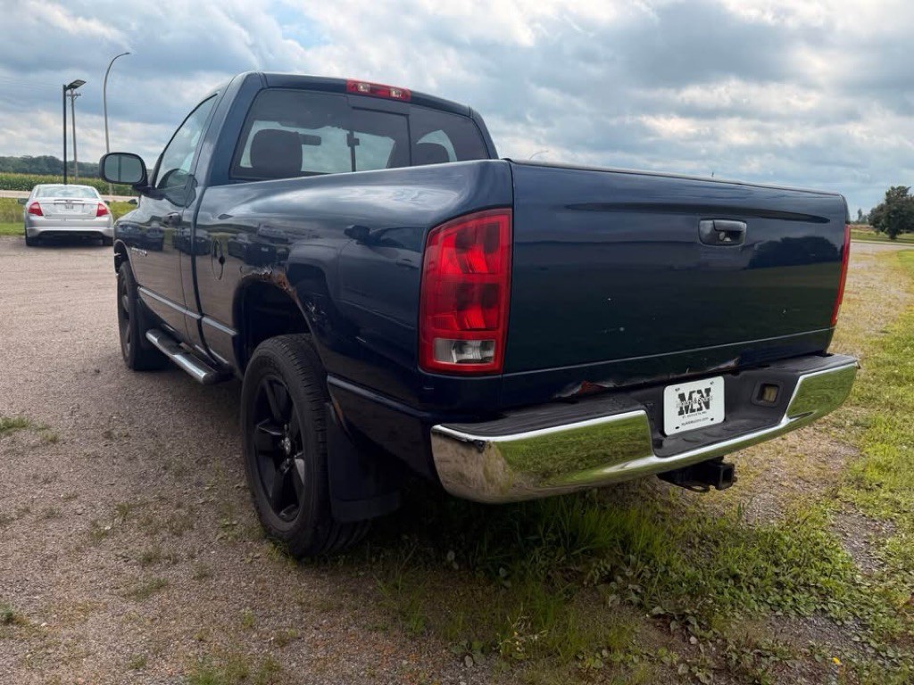 2004 Dodge Ram 1500 Image 3