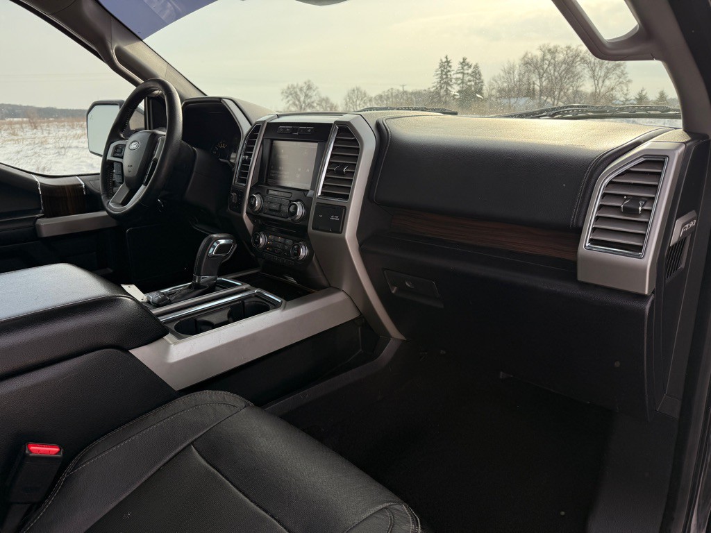 2015 Ford F-150 Image 19