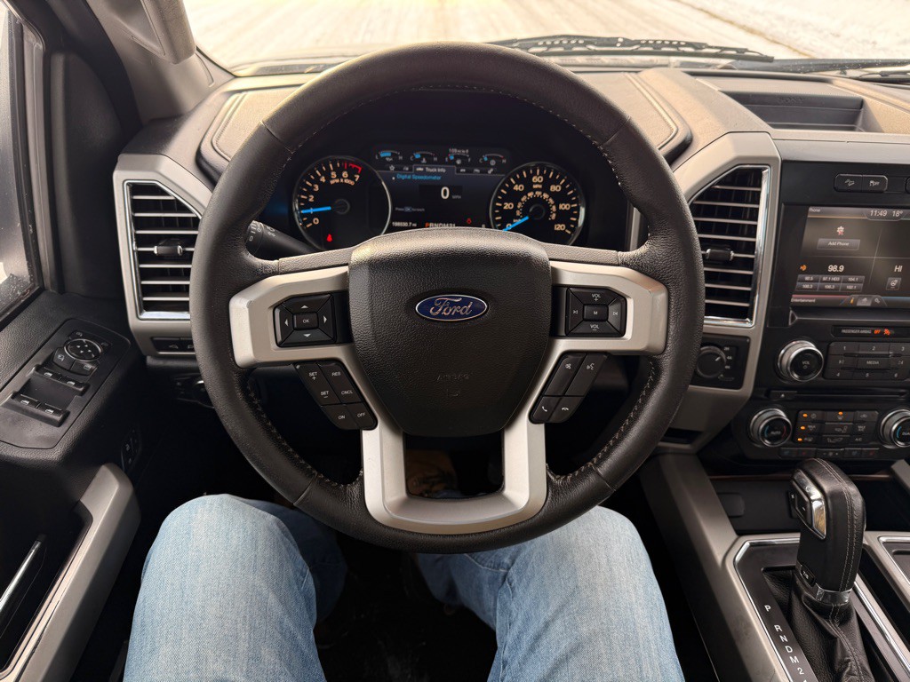 2015 Ford F-150 Image 25