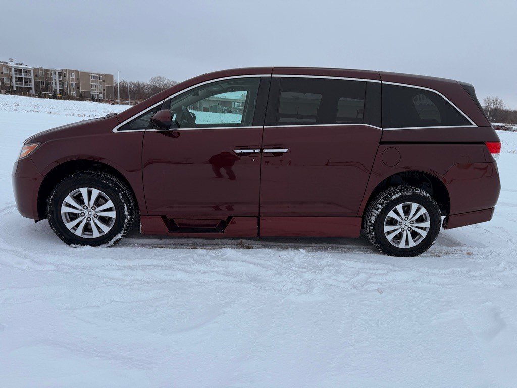 2017 Honda Odyssey Image 9