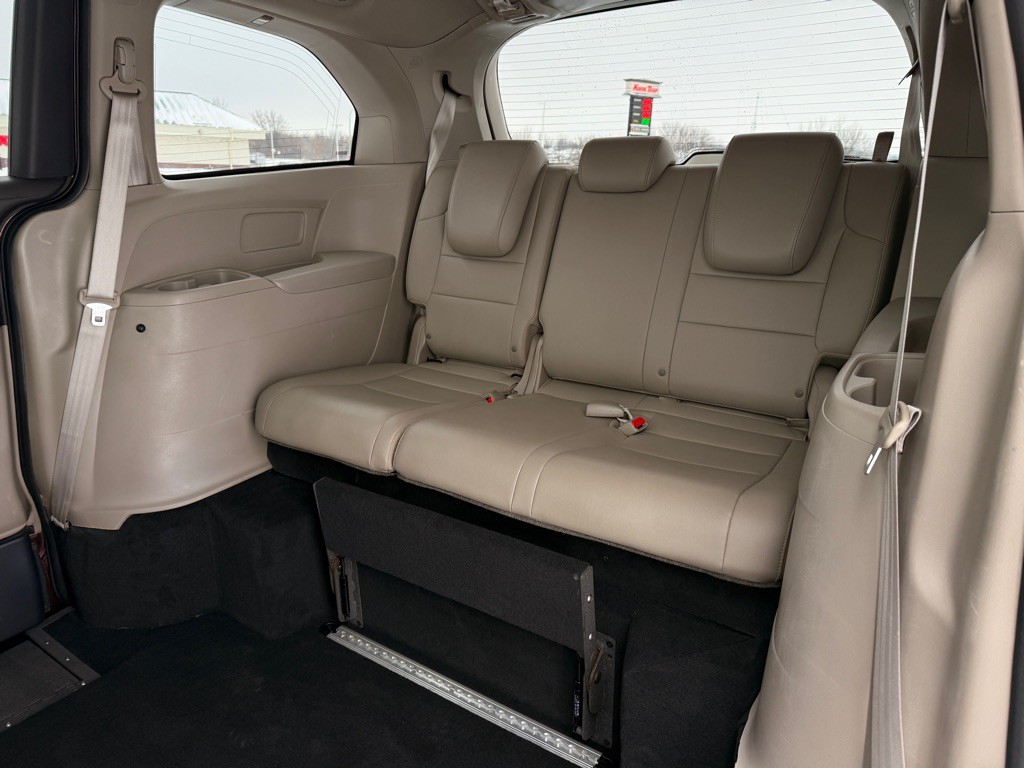 2017 Honda Odyssey Image 15