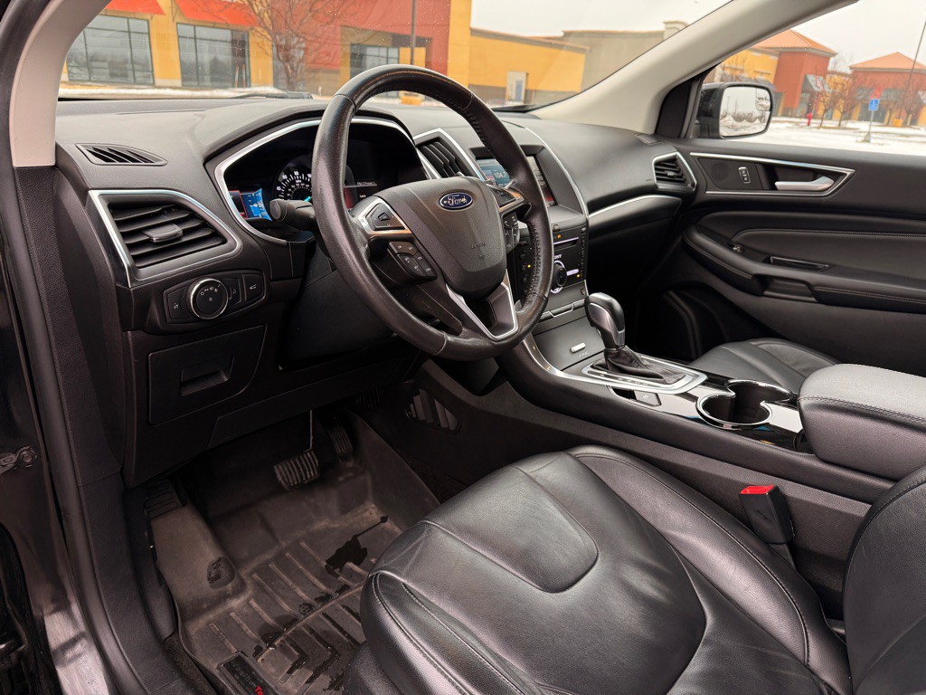 2015 Ford Edge Image 9