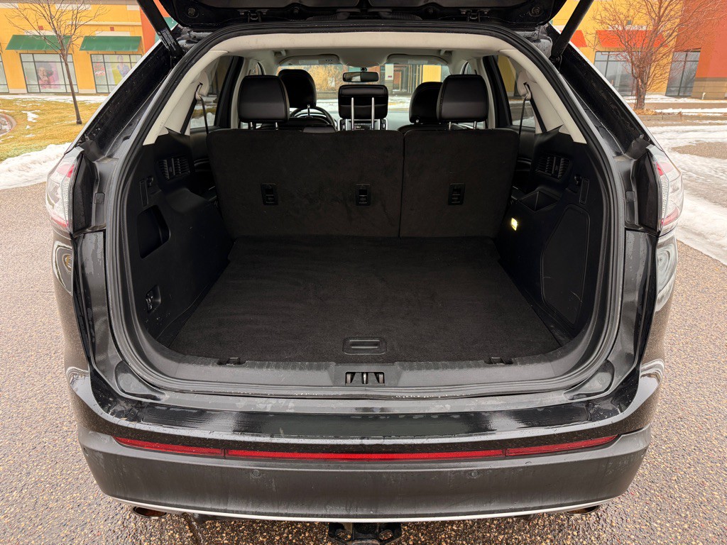 2015 Ford Edge Image 13