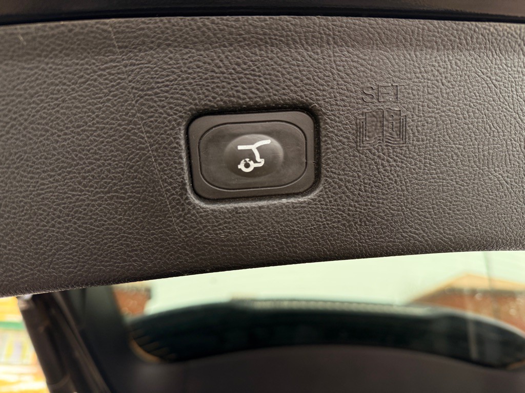 2015 Ford Edge Image 15