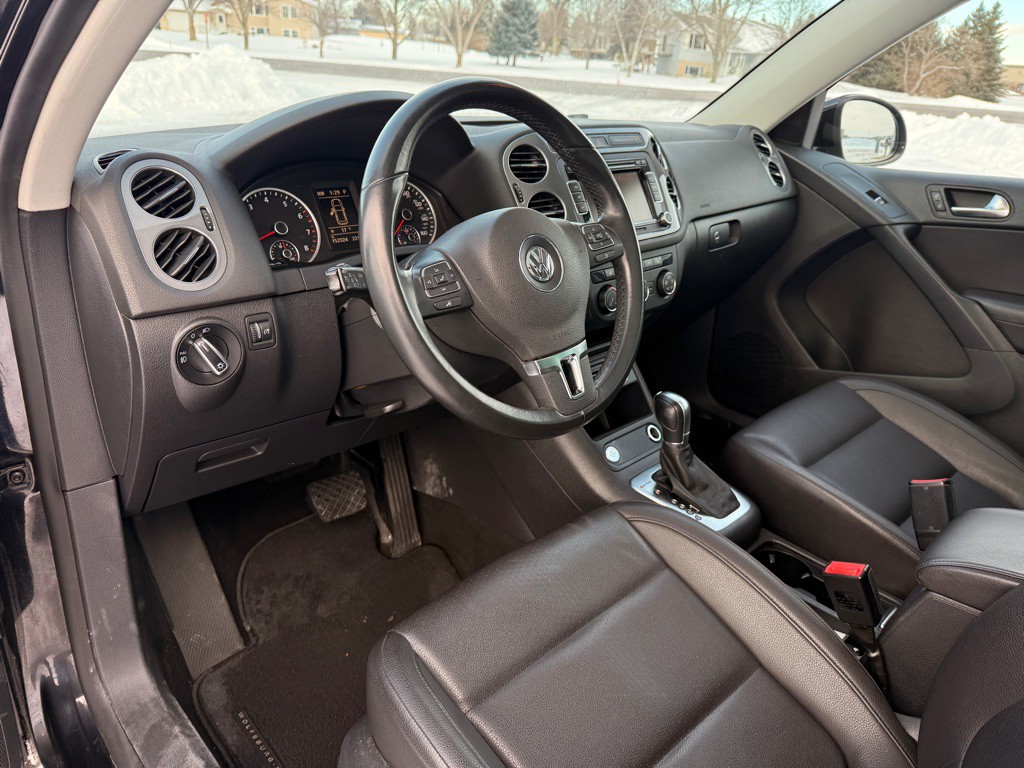 2015 Volkswagen Tiguan Image 9