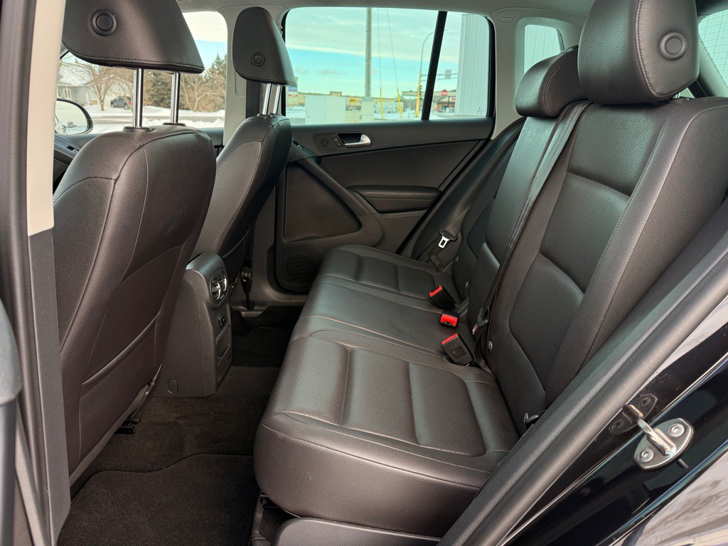 2015 Volkswagen Tiguan Image 13