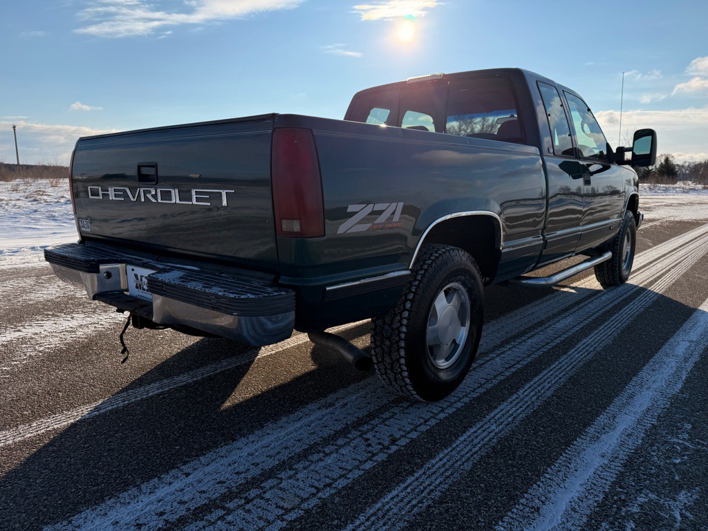 1997 Chevrolet C/K Image 5