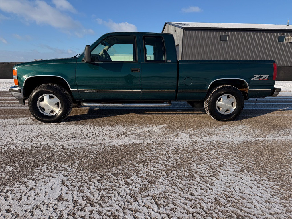 1997 Chevrolet C/K Image 8