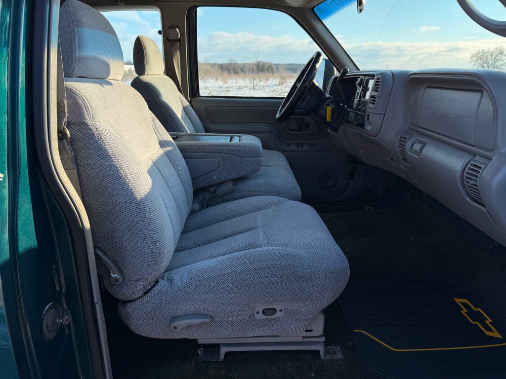 1997 Chevrolet C/K Image 14