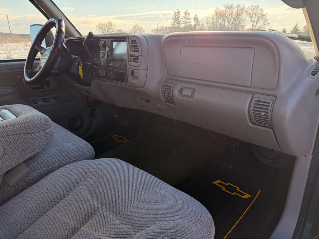 1997 Chevrolet C/K Image 15