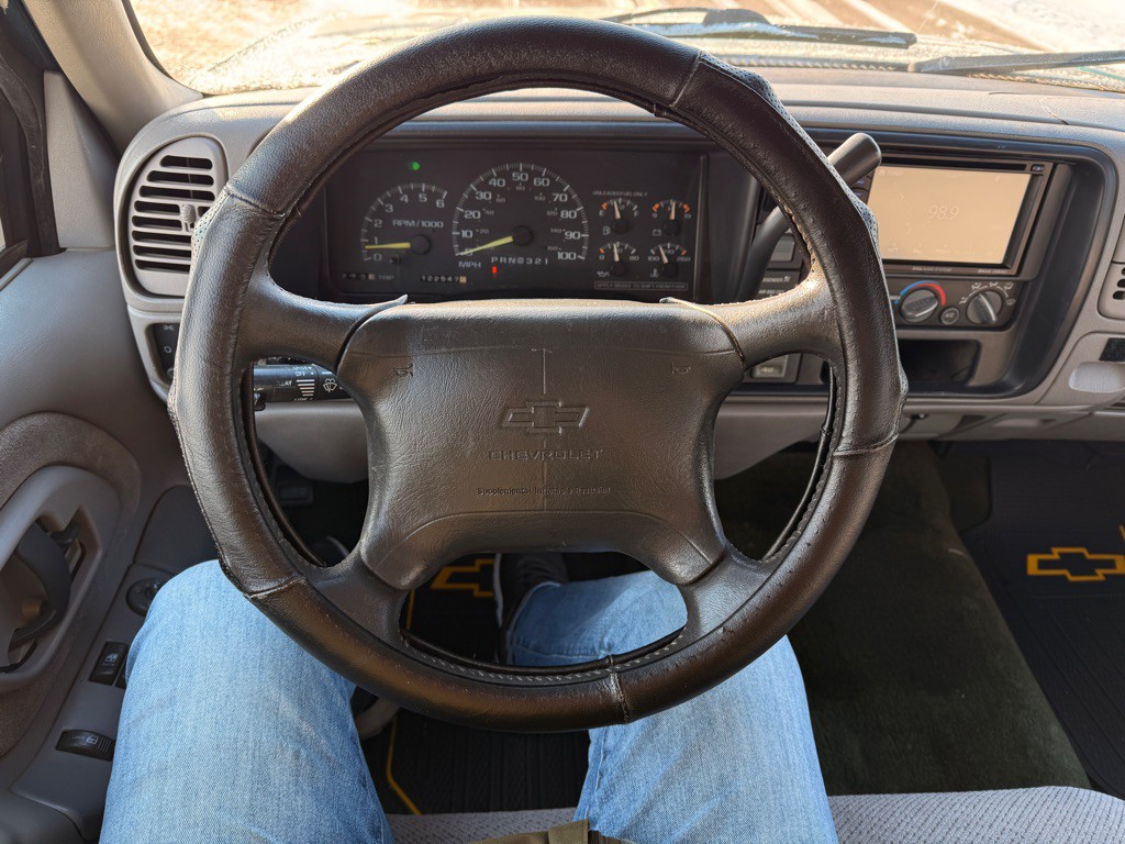 1997 Chevrolet C/K Image 18