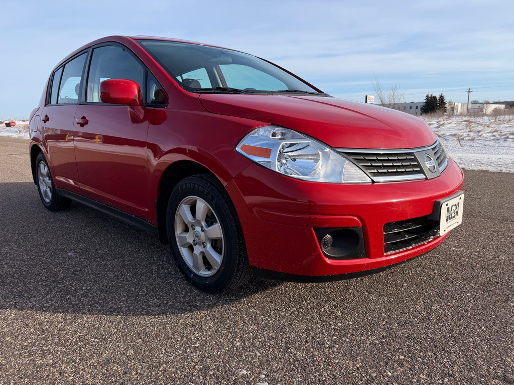 2008 Nissan Versa Image 3