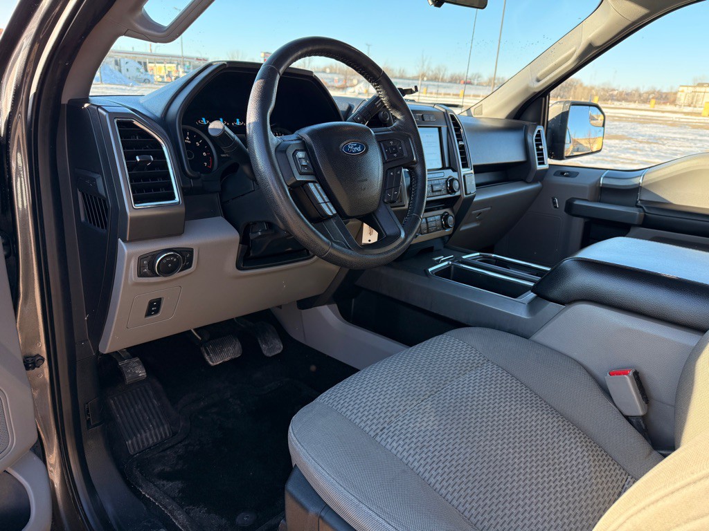 2016 Ford F-150 Image 9