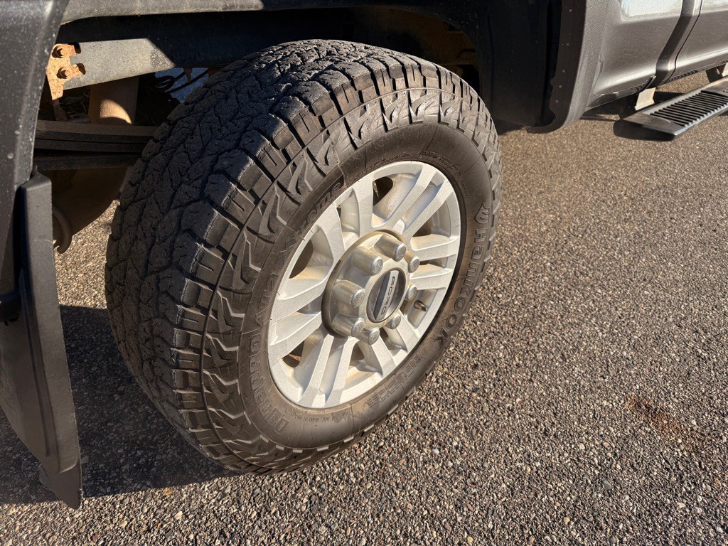 2019 Ford F-250 Image 32