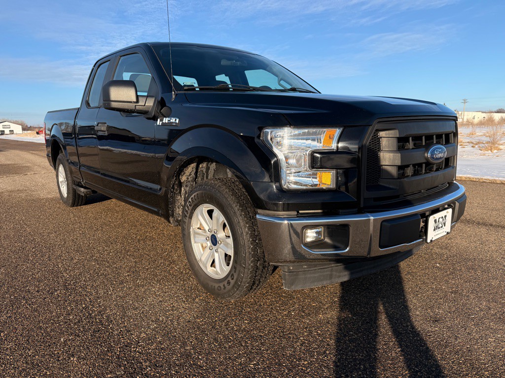 2017 Ford F-150 Image 3