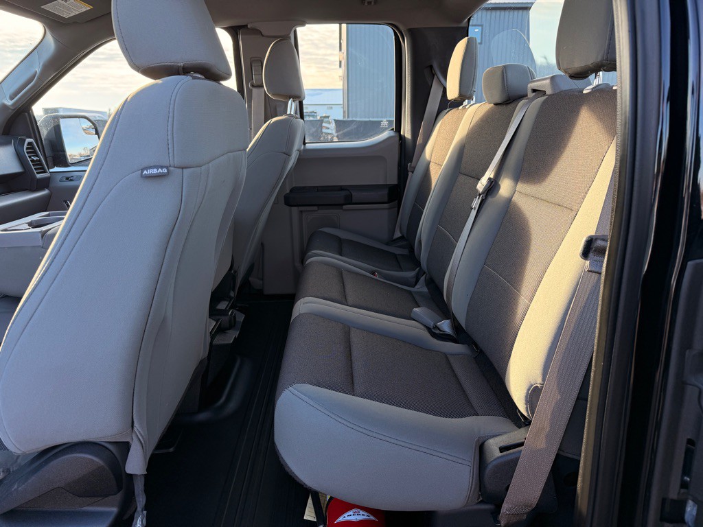 2017 Ford F-150 Image 12