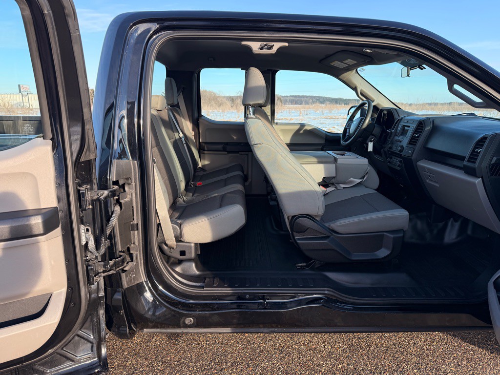 2017 Ford F-150 Image 15