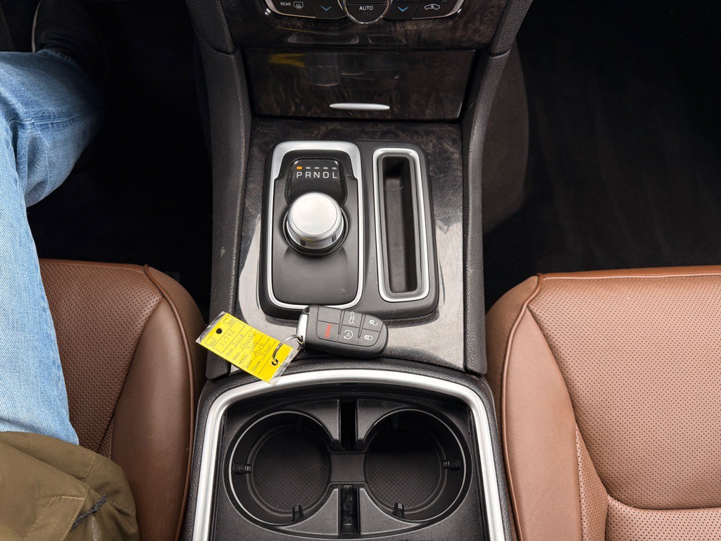 2018 Chrysler 300 Image 21