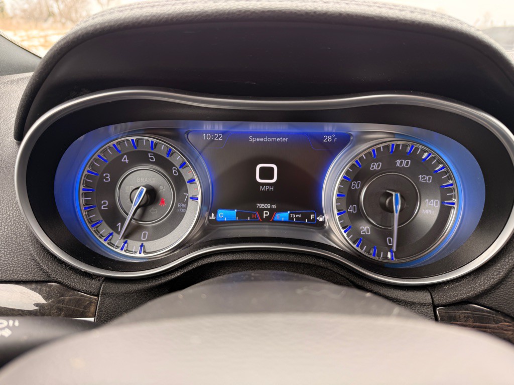 2018 Chrysler 300 Image 26