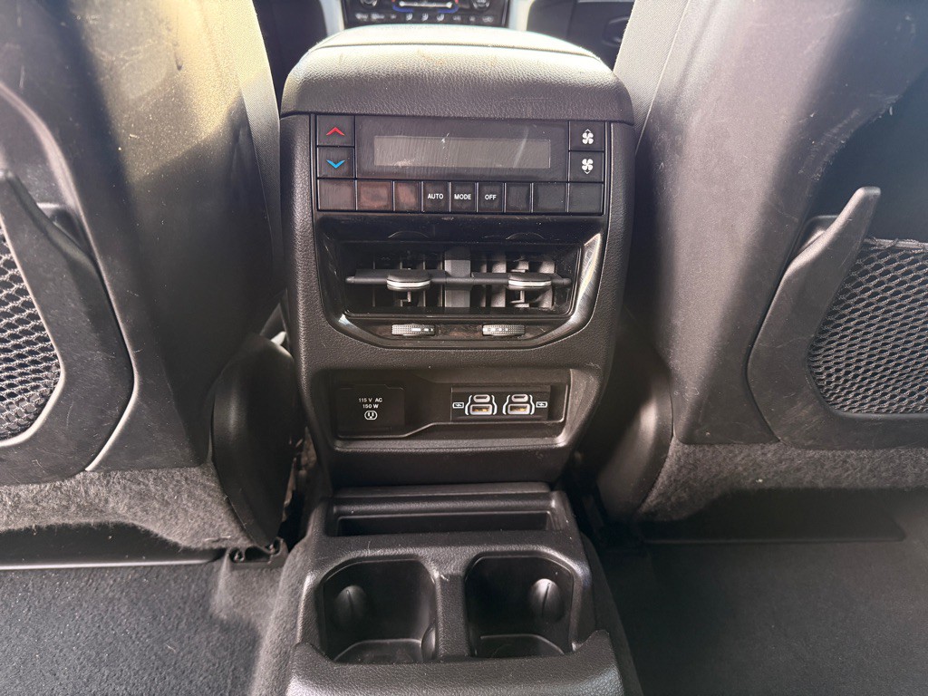 2022 Jeep Grand Cherokee Image 13