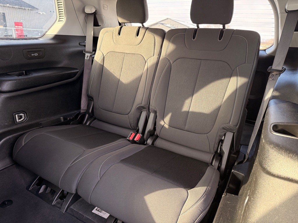 2022 Jeep Grand Cherokee Image 14