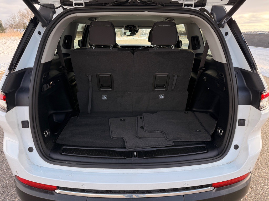 2022 Jeep Grand Cherokee Image 15