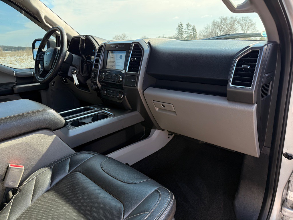 2016 Ford F-150 Image 17