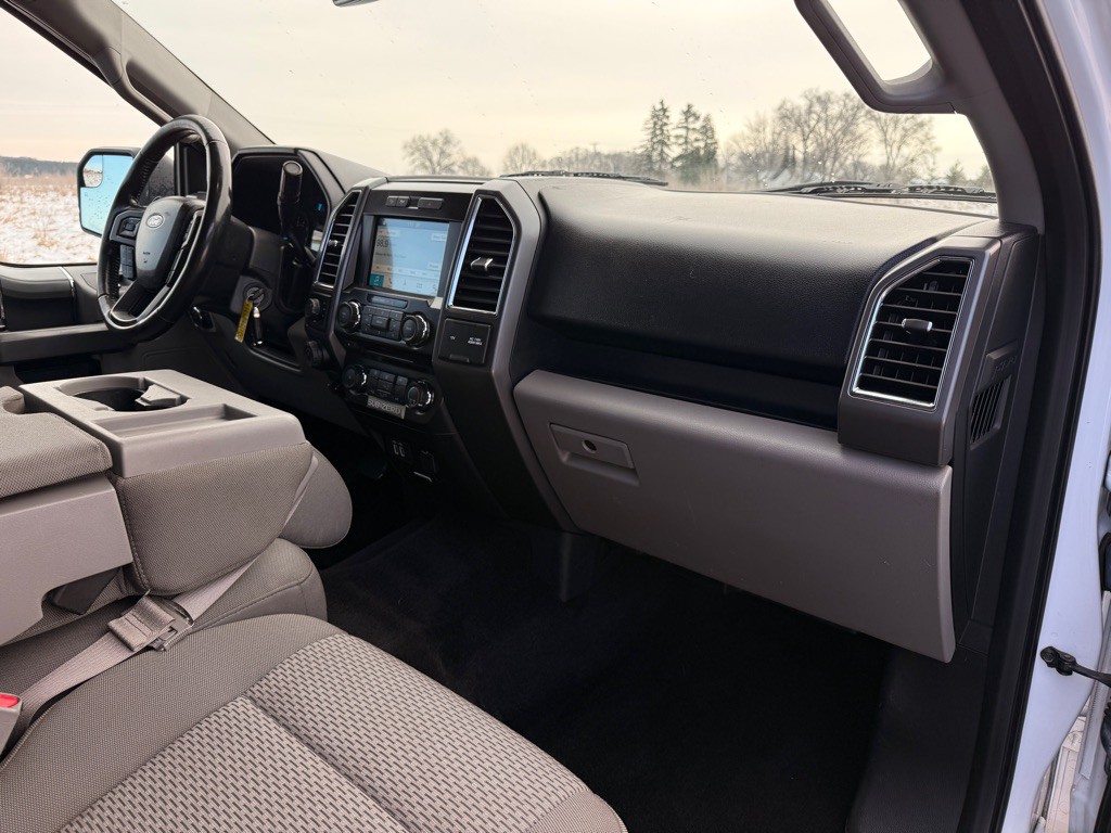 2017 Ford F-150 Image 16
