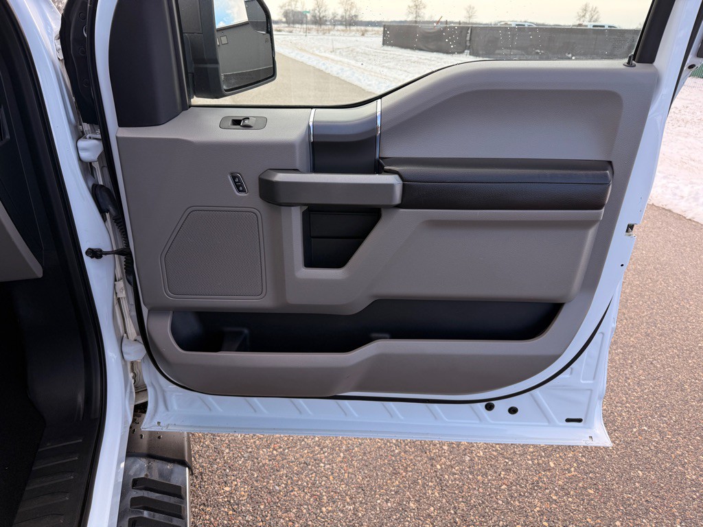 2017 Ford F-150 Image 18