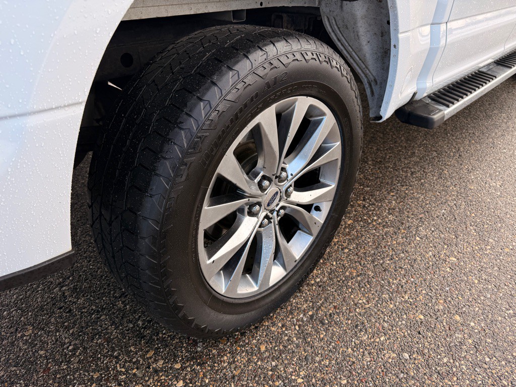 2017 Ford F-150 Image 28