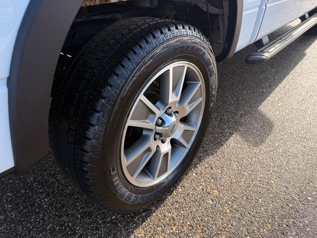 2014 Ford F-150 Image 28