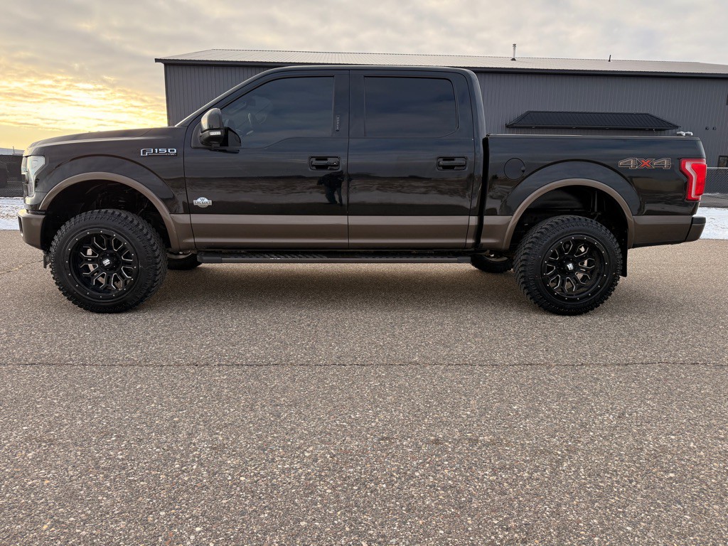 2017 Ford F-150 Image 8