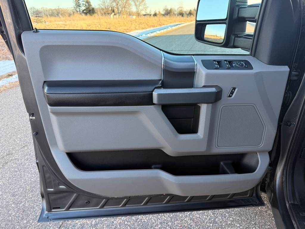 2016 Ford F-150 Image 11