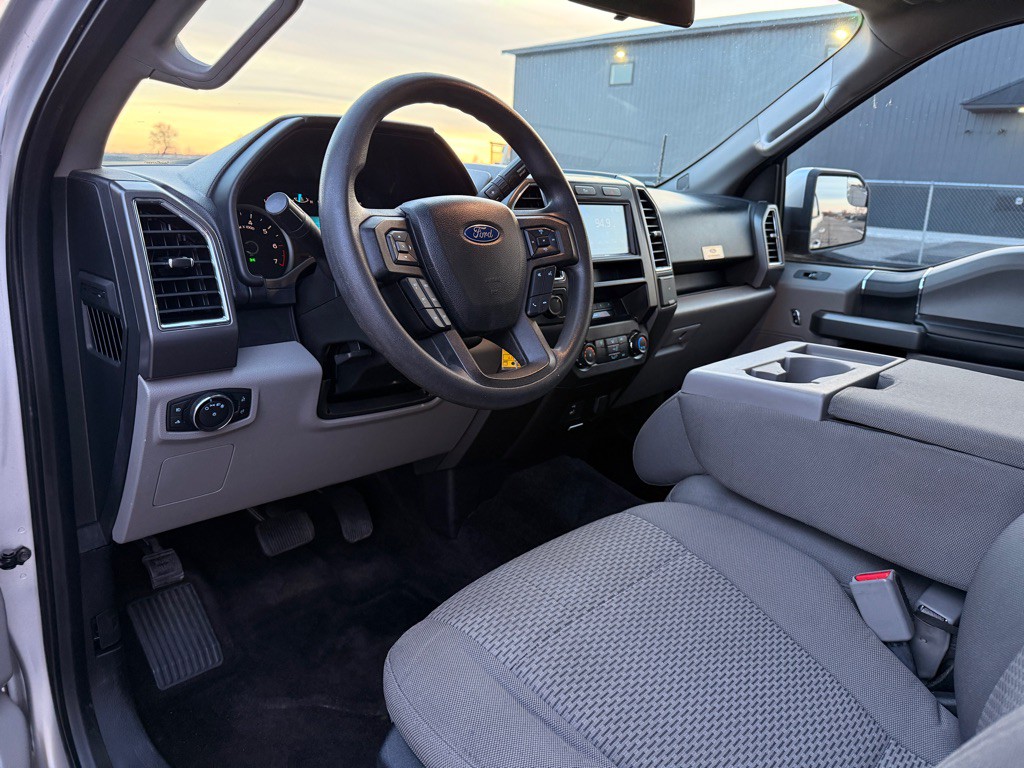 2016 Ford F-150 Image 9