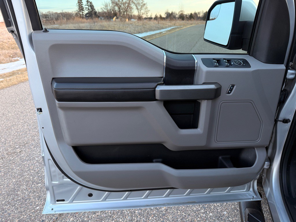 2016 Ford F-150 Image 11