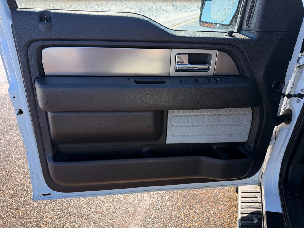 2014 Ford F-150 Image 11