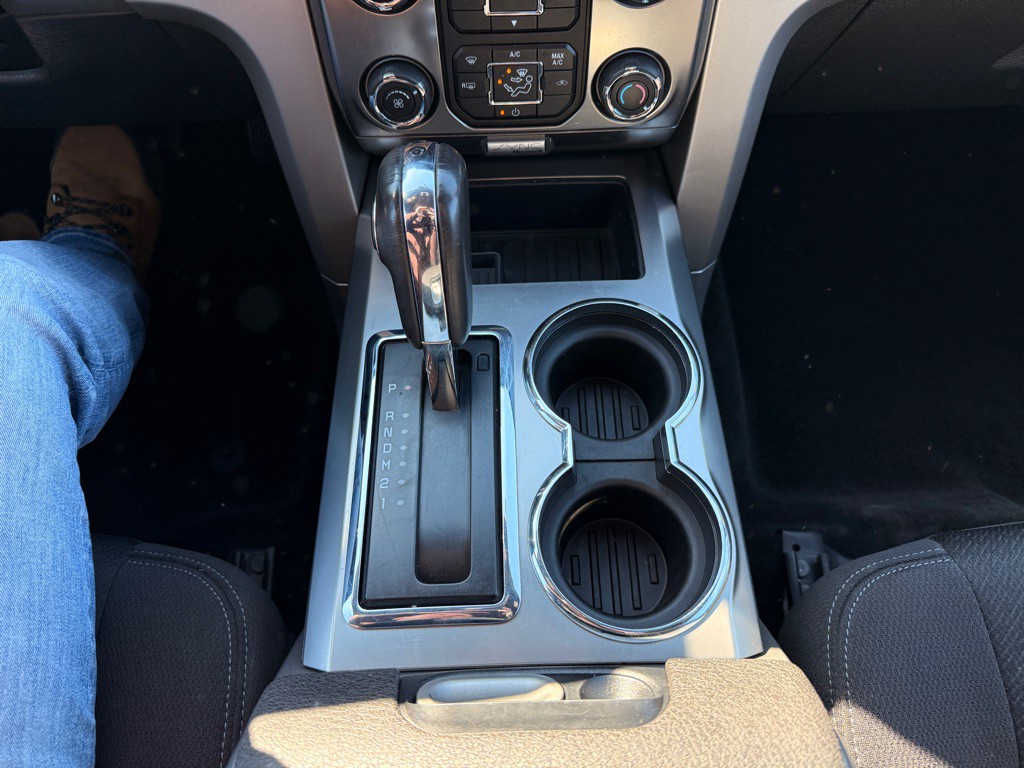 2014 Ford F-150 Image 20