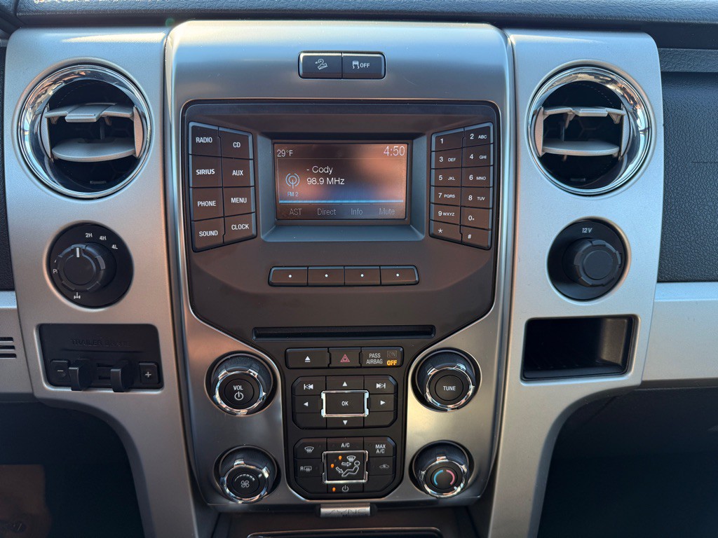 2014 Ford F-150 Image 21