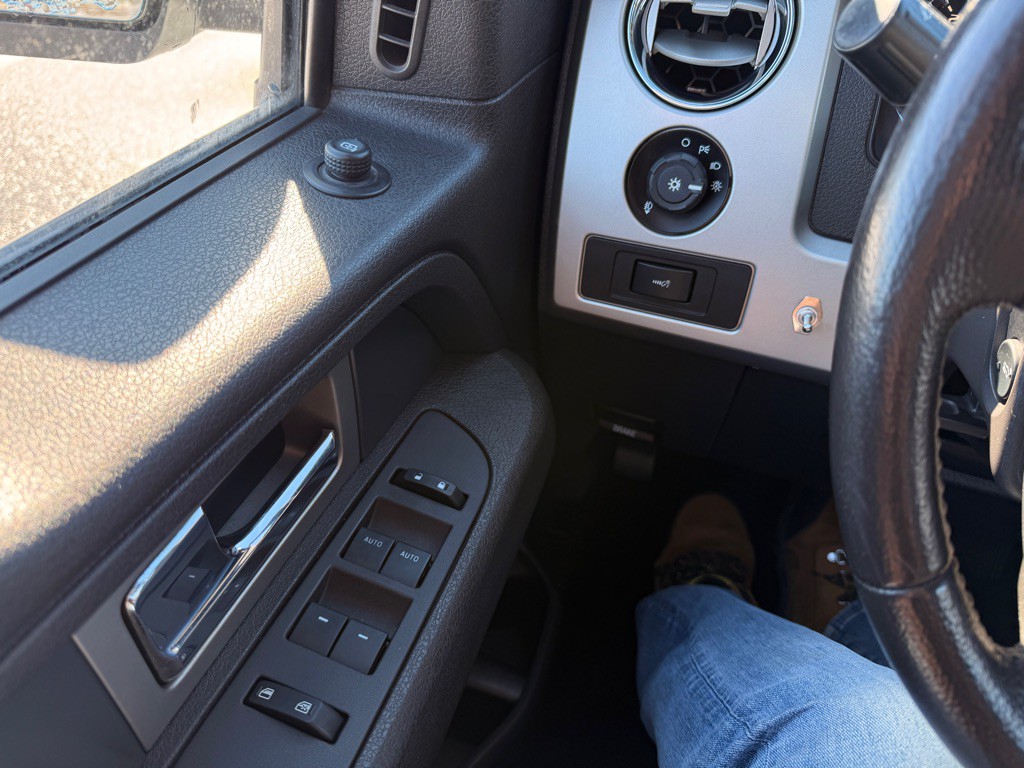 2014 Ford F-150 Image 25