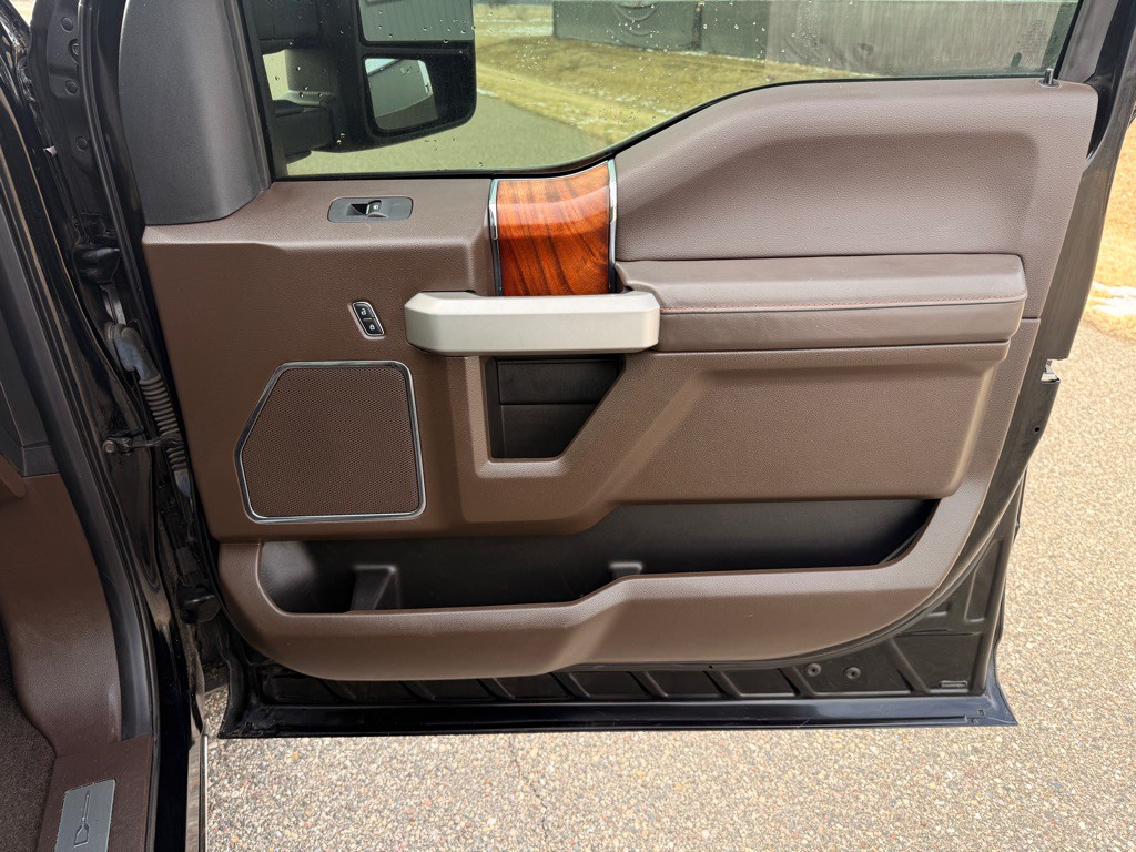 2016 Ford F-150 Image 20