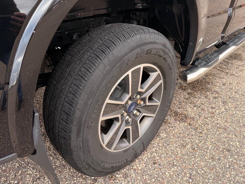 2017 Ford F-150 Image 32