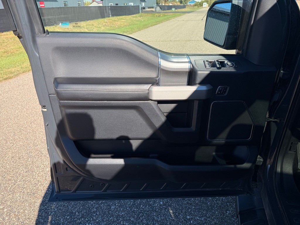 2016 Ford F-150 Image 12