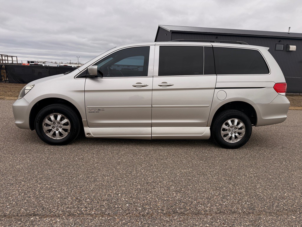2008 Honda Odyssey Image 9