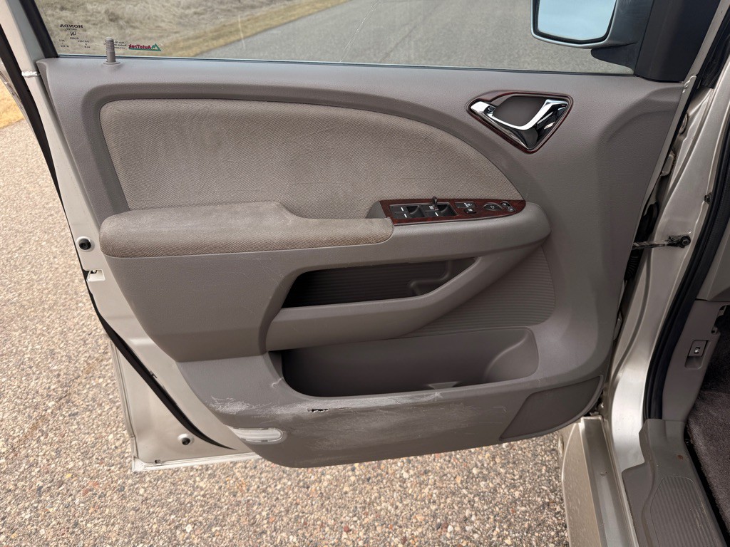 2008 Honda Odyssey Image 12