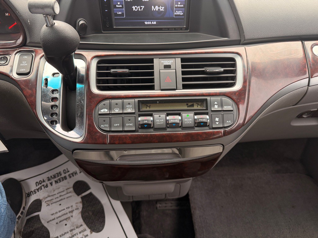 2008 Honda Odyssey Image 23