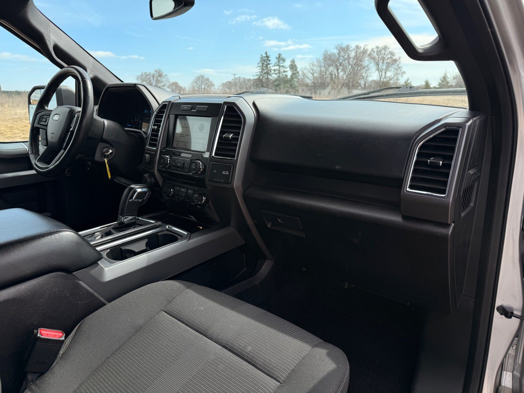 2016 Ford F-150 Image 18